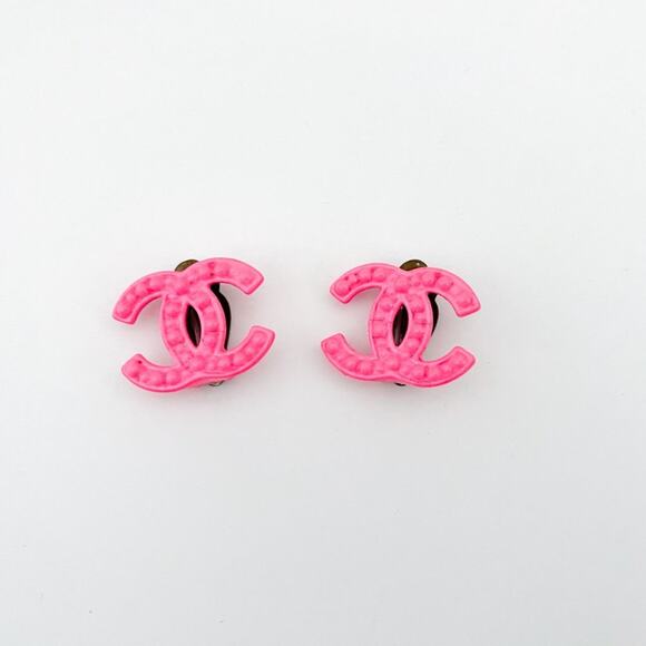 CHANEL Neon Pink Logo CC Earrings Clip Vintage 2005 Y2K - Picture 10 of 15
